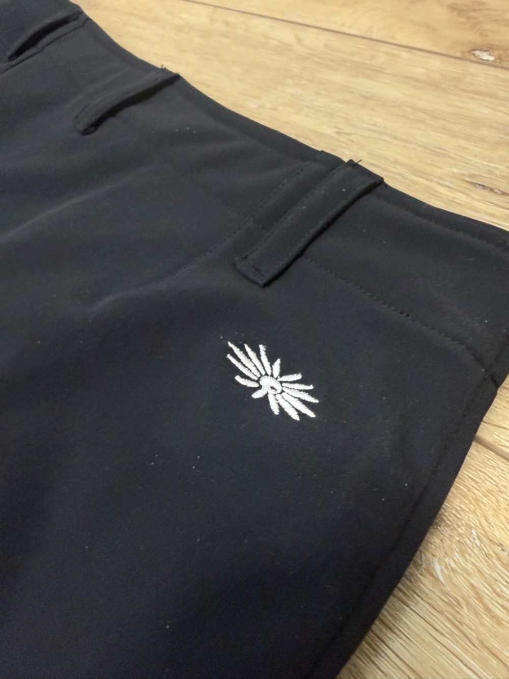 SKHoop Women’s Black Ski Skirt Athletic Size Medium EUC! - Picture 8 of 12